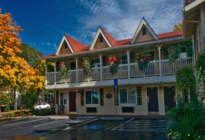  Silverton Inn & Suites  Силвестон